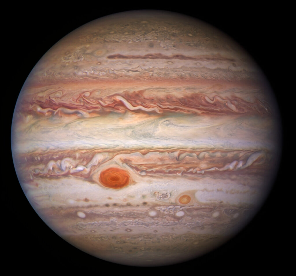 hubble visible view of jupiter
